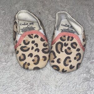 (3 for $10) cutie pie cheetah shoes